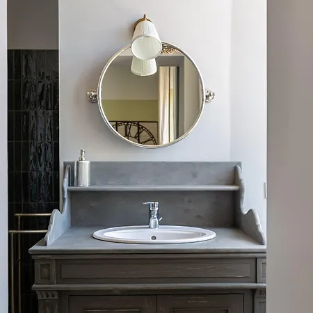 ゲストハウス La Maison Mulato リブルヌ